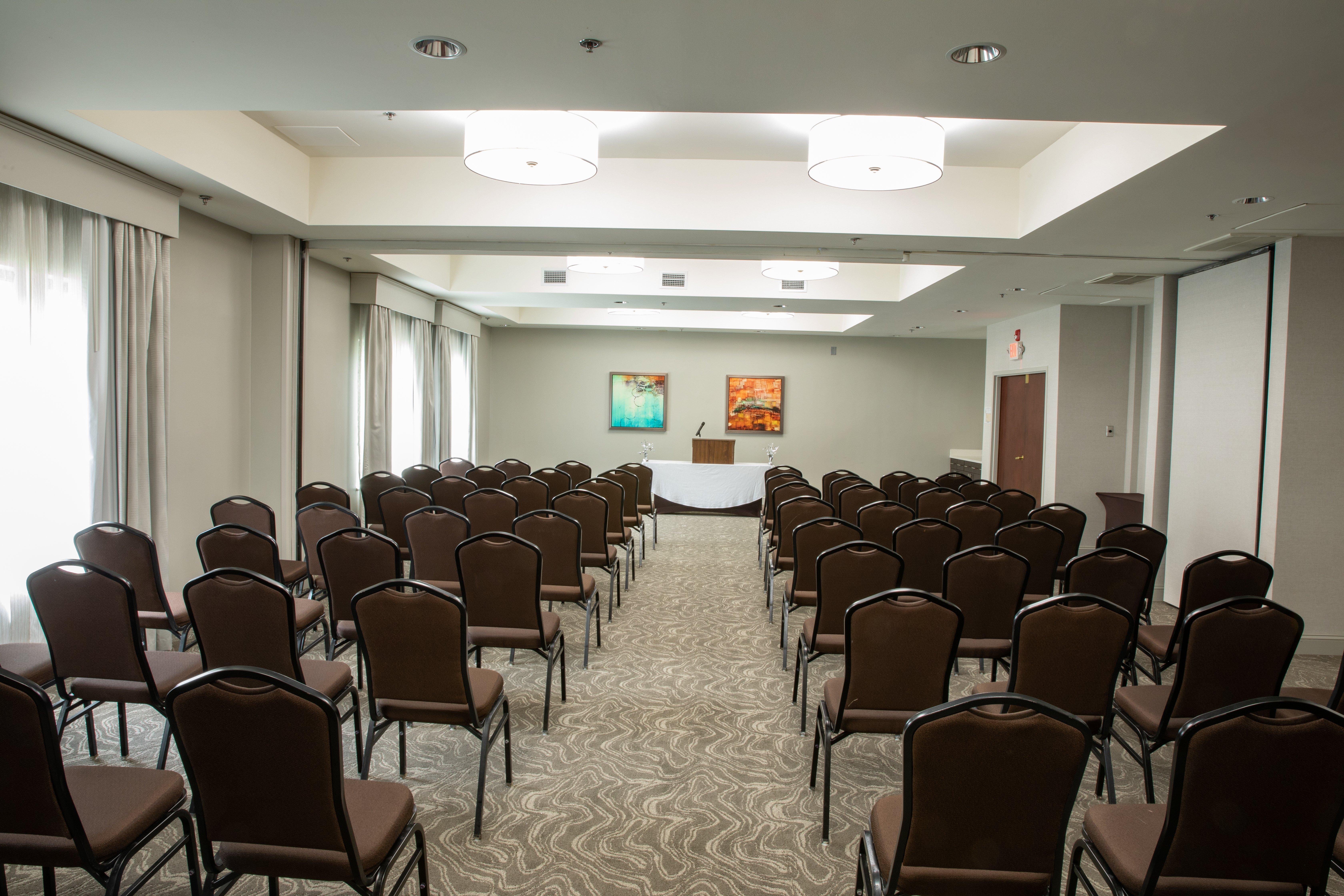 Holiday Inn & Suites Raleigh Cary By Ihg Esterno foto
