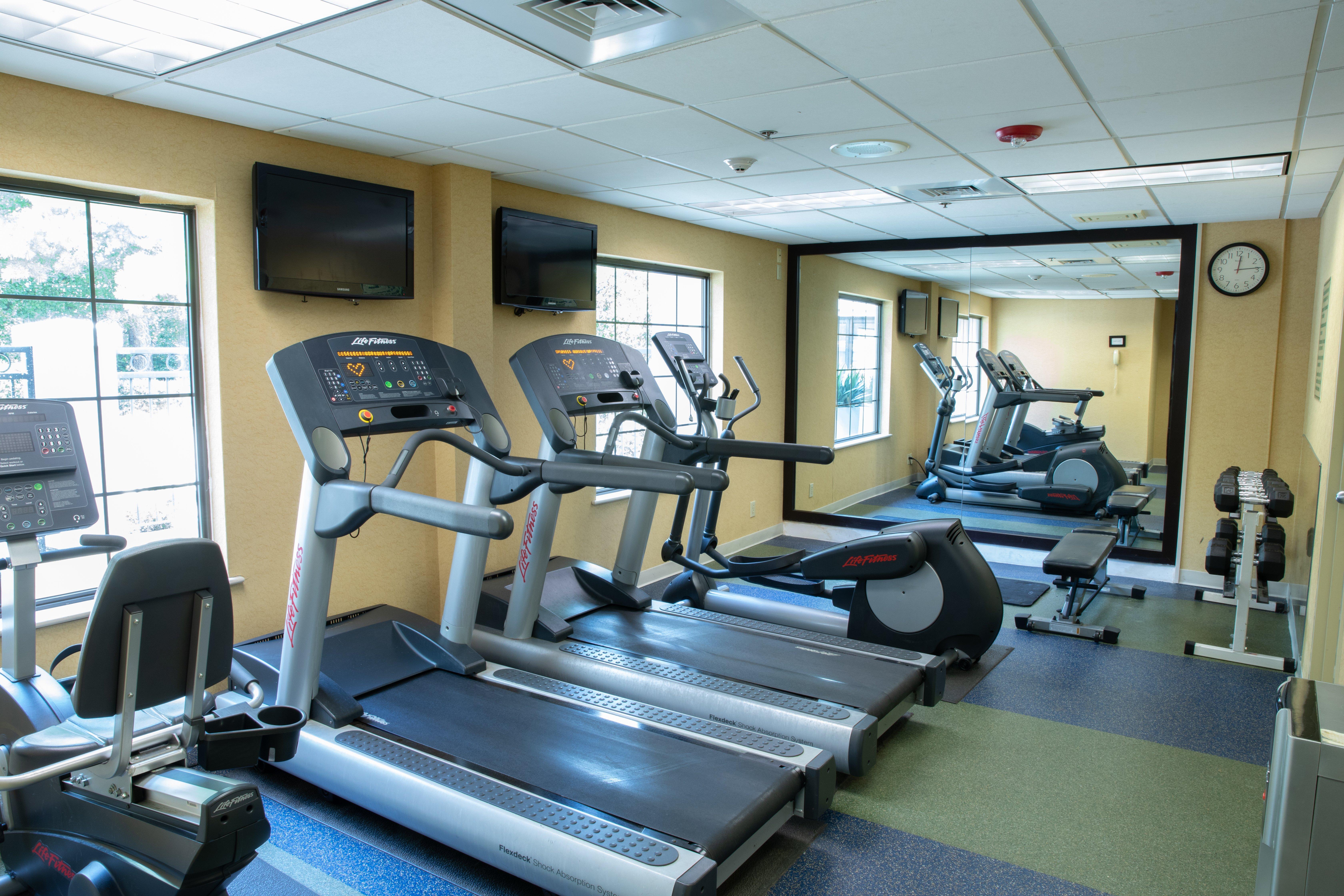 Holiday Inn & Suites Raleigh Cary By Ihg Esterno foto