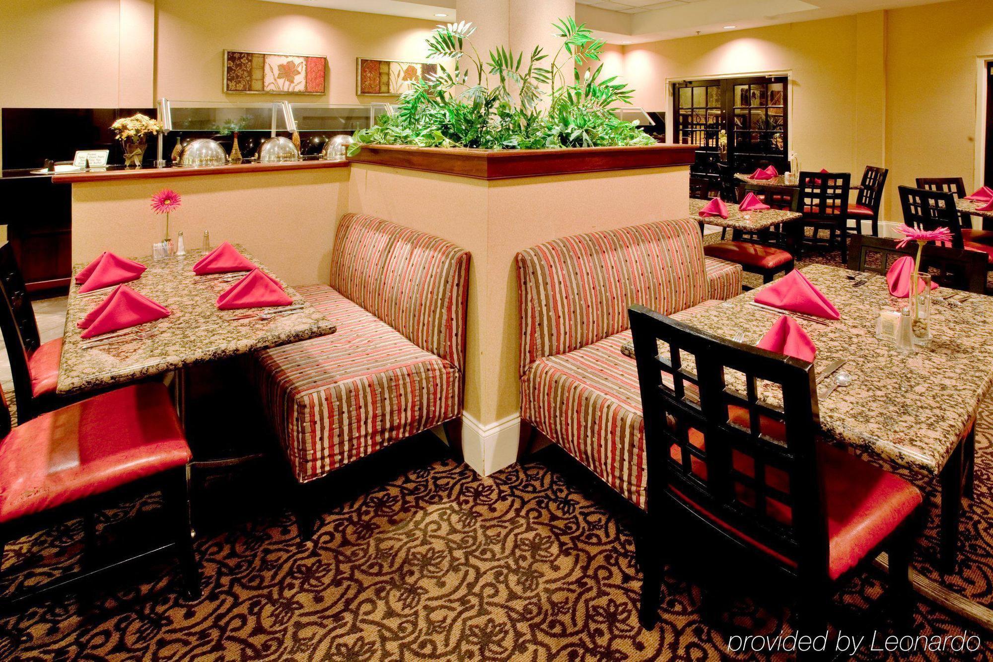 Holiday Inn & Suites Raleigh Cary By Ihg Ristorante foto